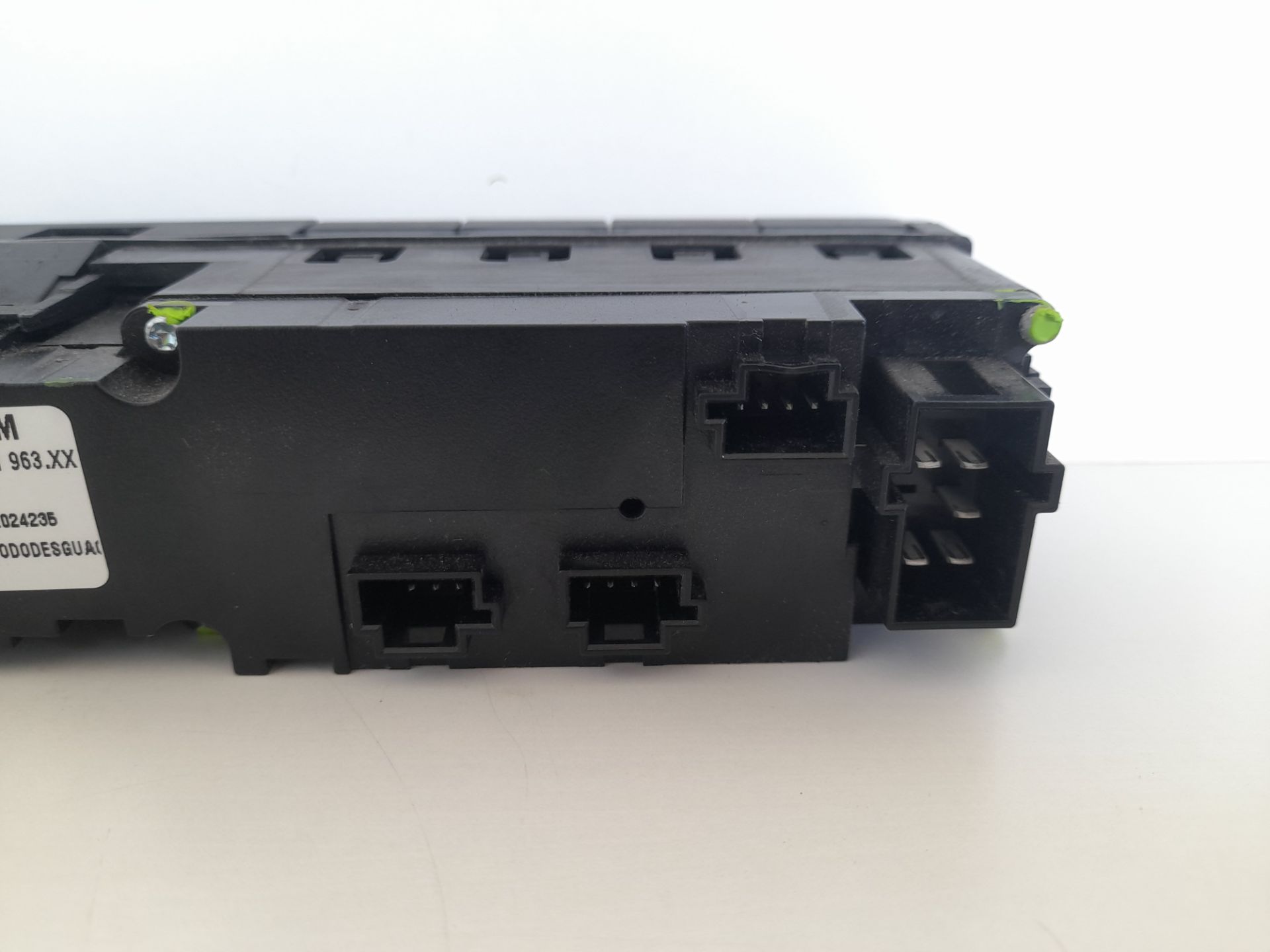INTERRUPTOR WARNING MERCEDES-BENZ ACTROS BM 963.XXX 2-ACHSER 18XX 4x2 Fahrgestell L ClassicSpace