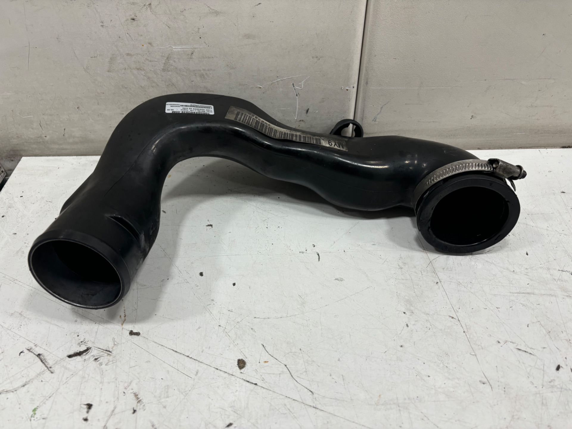 TUBO ADMISION DE AIRE OPEL ASTRA J LIM. Cosmo