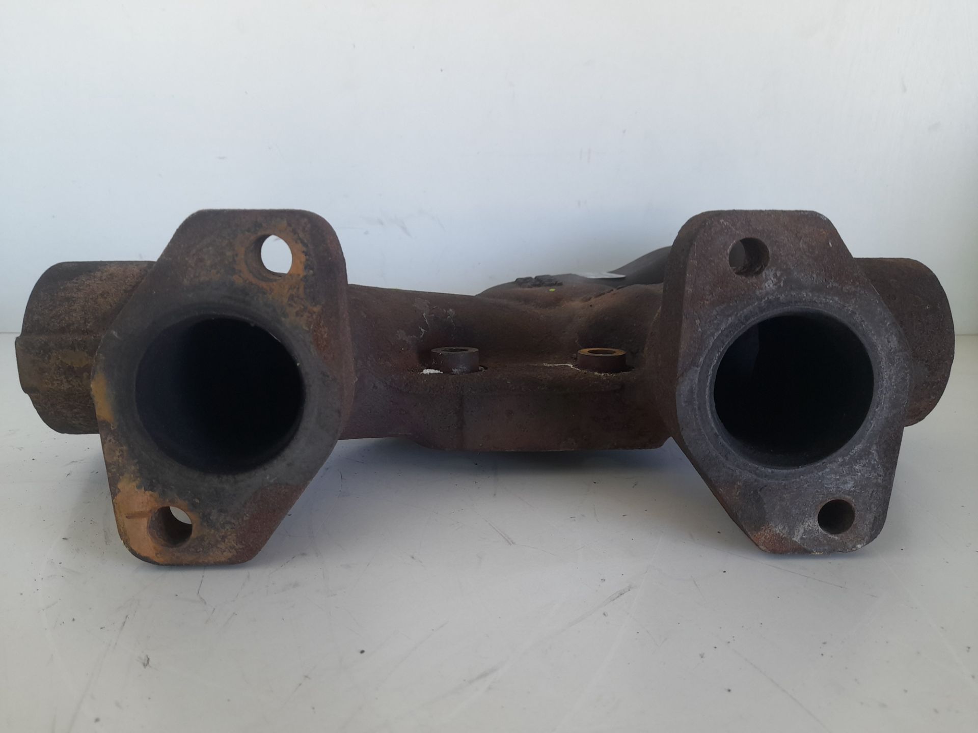 COLECTOR ESCAPE SCANIA SERIE P/G/R (C-CLASE) *