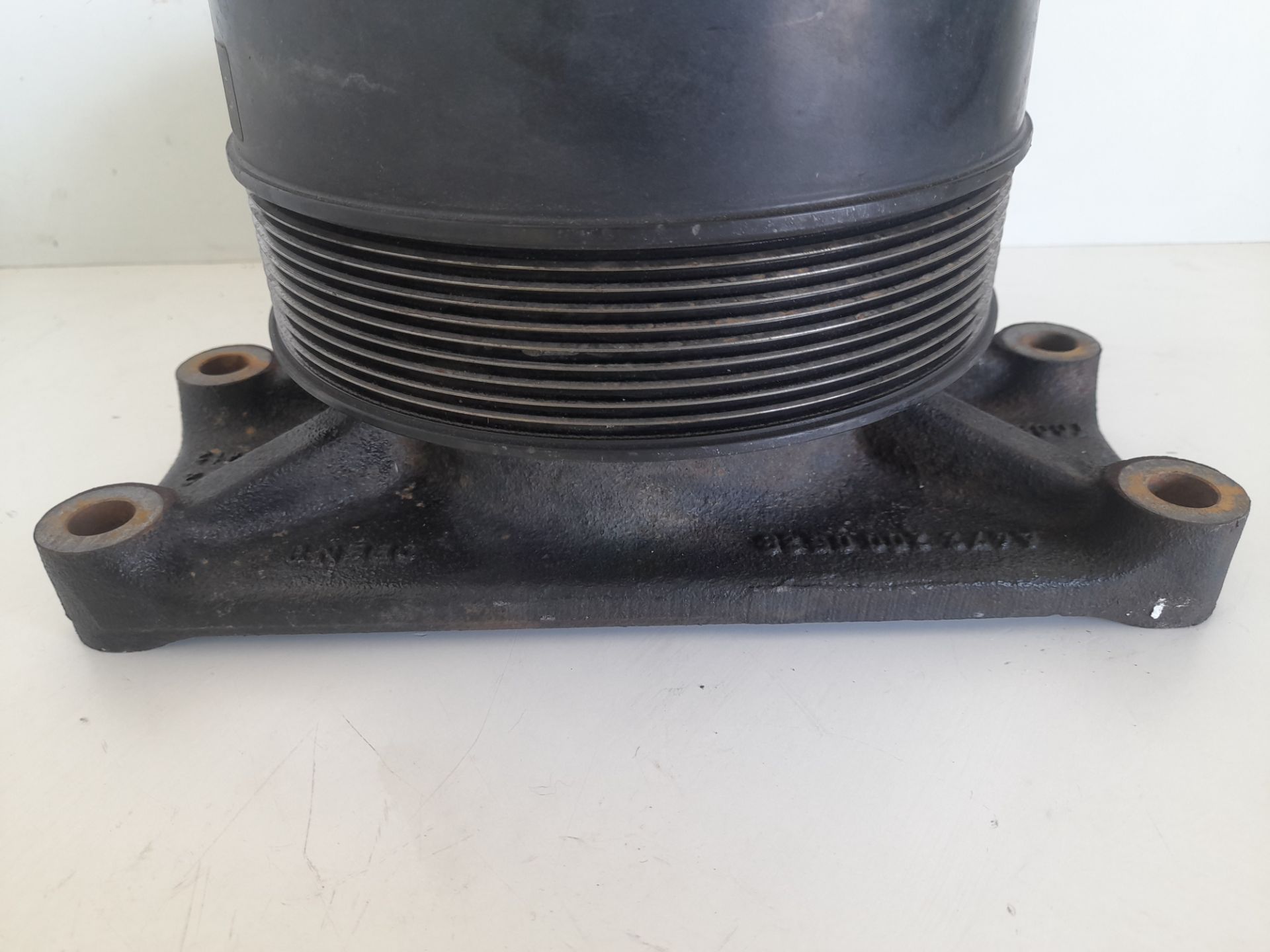 SOPORTE CENTRIFUGO MERCEDES-BENZ ACTROS BM 963.XXX 2-ACHSER 18XX 4x2 Fahrgestell L ClassicSpace