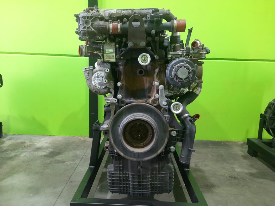 MOTOR COMPLETO MERCEDES-BENZ ACTROS BM 963.XXX 2-ACHSER 18XX 4x2 Fahrgestell L ClassicSpace