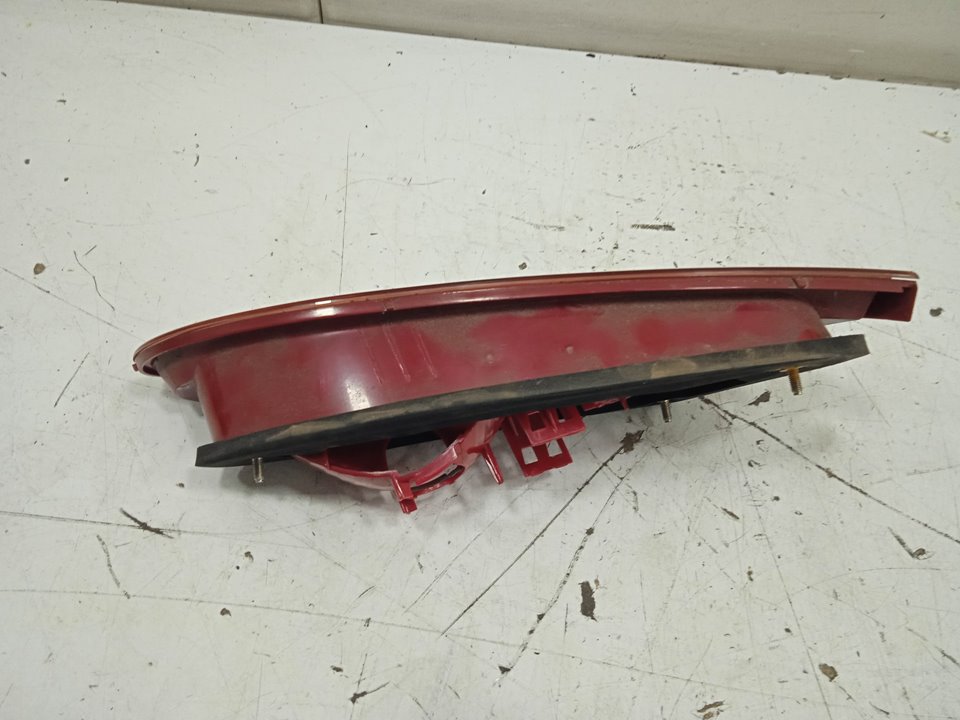 PILOTO INTERIOR TRASERO DERECHO SEAT LEON (1P1) Comfort Limited