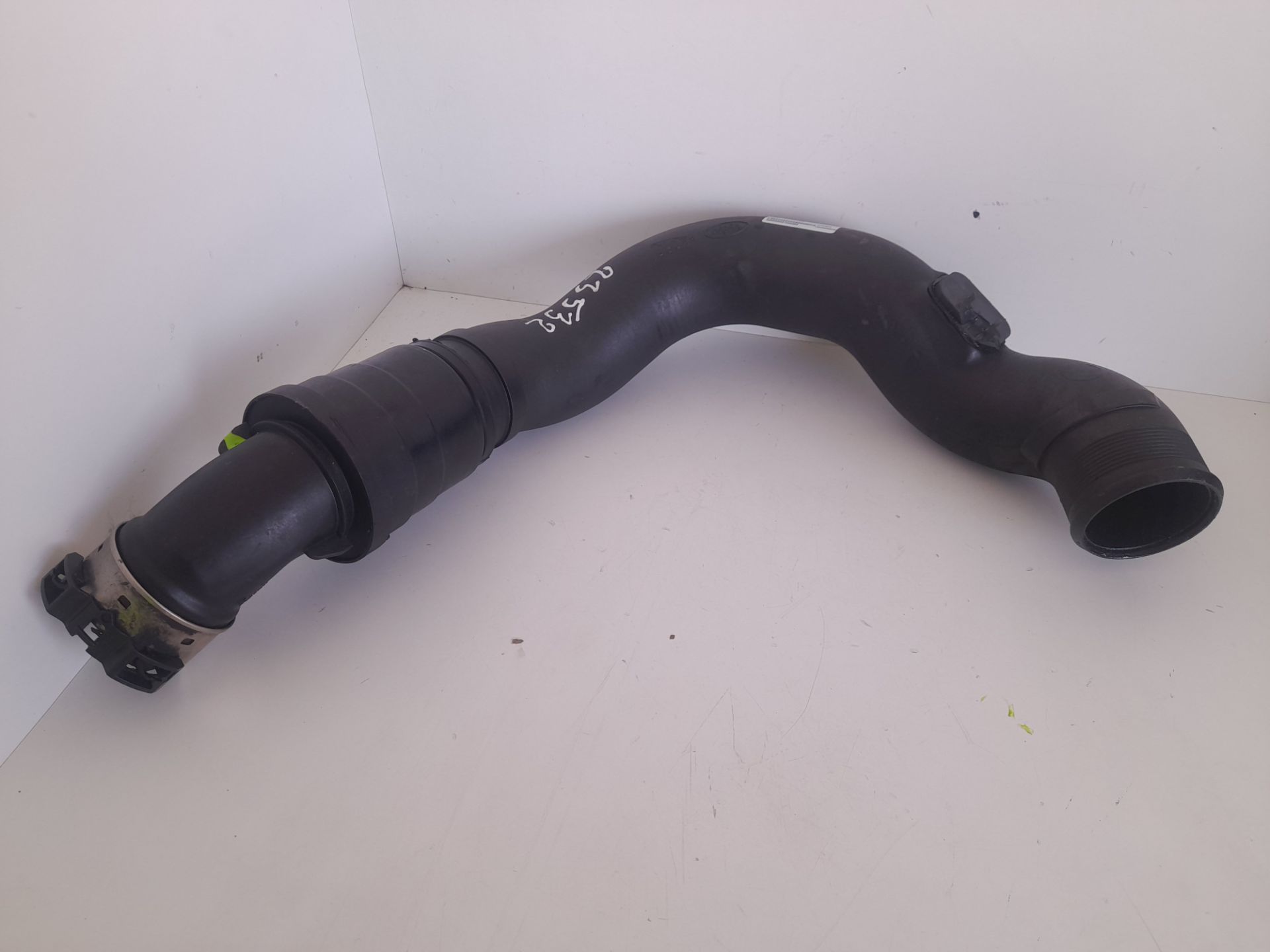 TUBO INTECOOLER JAGUAR XE Prestige