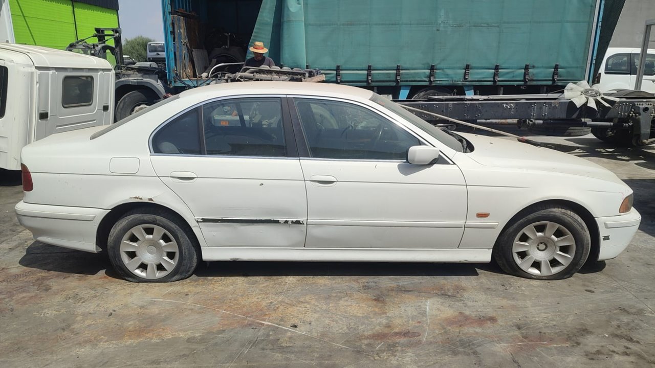 BMW SERIE 5 BERLINA (E39) 520d Motor 2,0 Ltr. - 100 kW 16V Diesel CAT