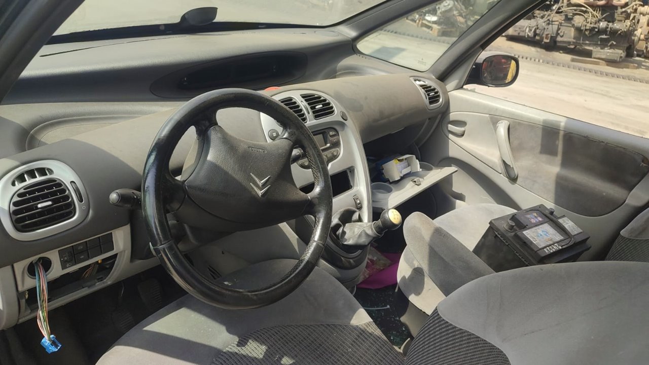 CITROEN XSARA PICASSO HDi 110 FAP SX Motor 1,6 Ltr. - 80 kW HDi CAT (9HY / DV6TED4)