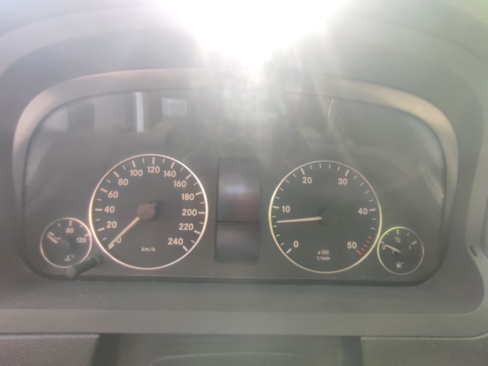 MERCEDES-BENZ CLASE A (W169) * 266920