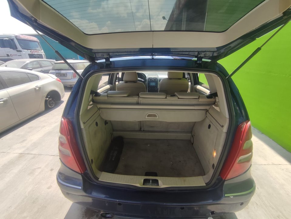 MERCEDES-BENZ CLASE A (W169) * 266920