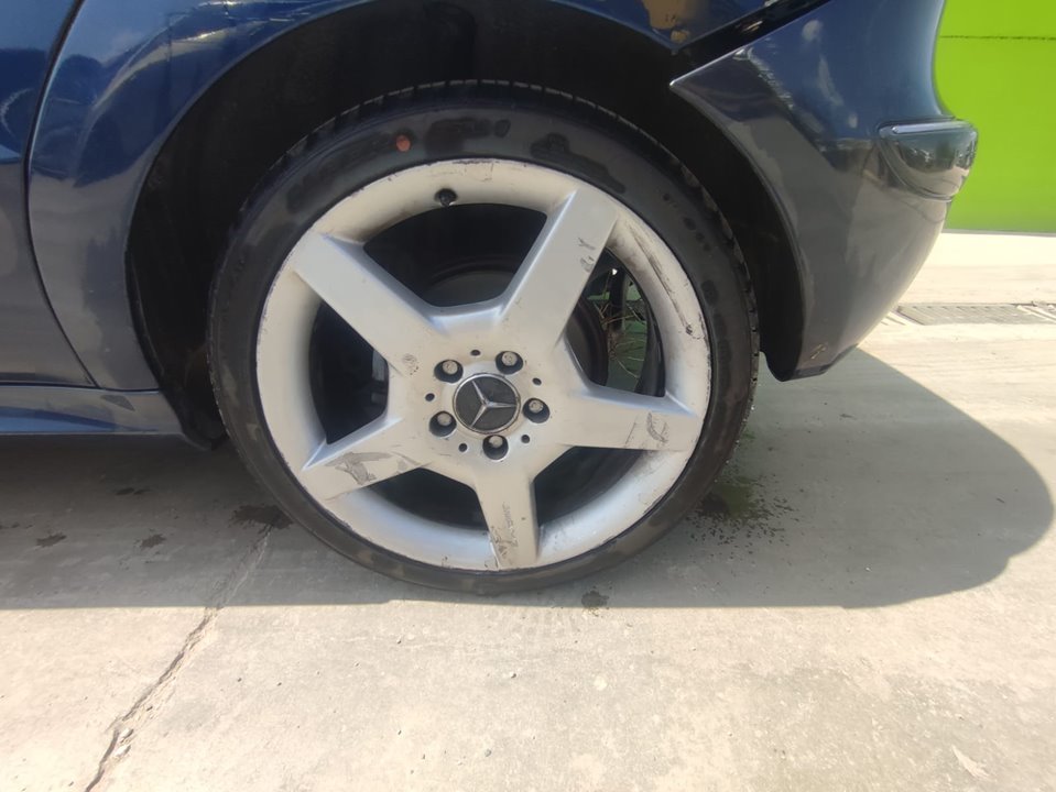 MERCEDES-BENZ CLASE A (W169) * 266920