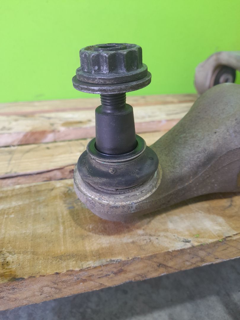 BRAZO SUSPENSION DELANTERO IZQUIERDO PORSCHE CAYENNE (TYP 92AA) Diesel