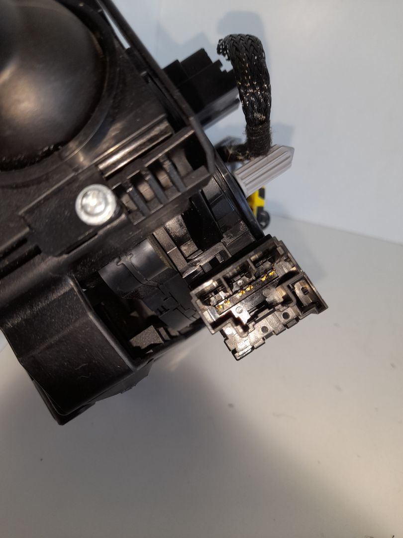 ANILLO AIRBAG Y MANDO MULTIFUNCION JAGUAR XF Portfolio   |   04.15 - 12.20