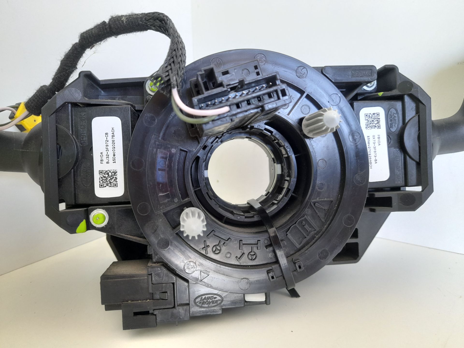ANILLO AIRBAG Y MANDO MULTIFUNCION JAGUAR XF Portfolio   |   04.15 - 12.20