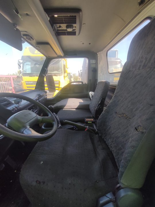 ISUZU N-SERIE Fg  3,5t Cabina doble Motor 3,0 Ltr. - 110 kW Diesel