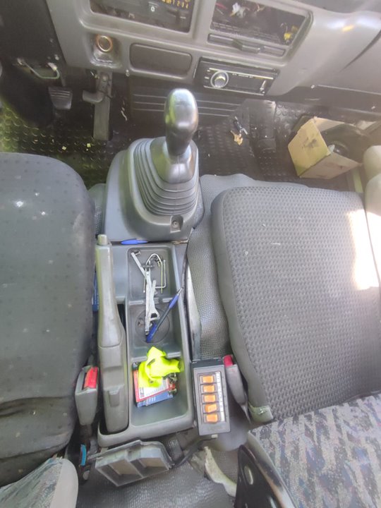 ISUZU N-SERIE Fg  3,5t Cabina doble Motor 3,0 Ltr. - 110 kW Diesel