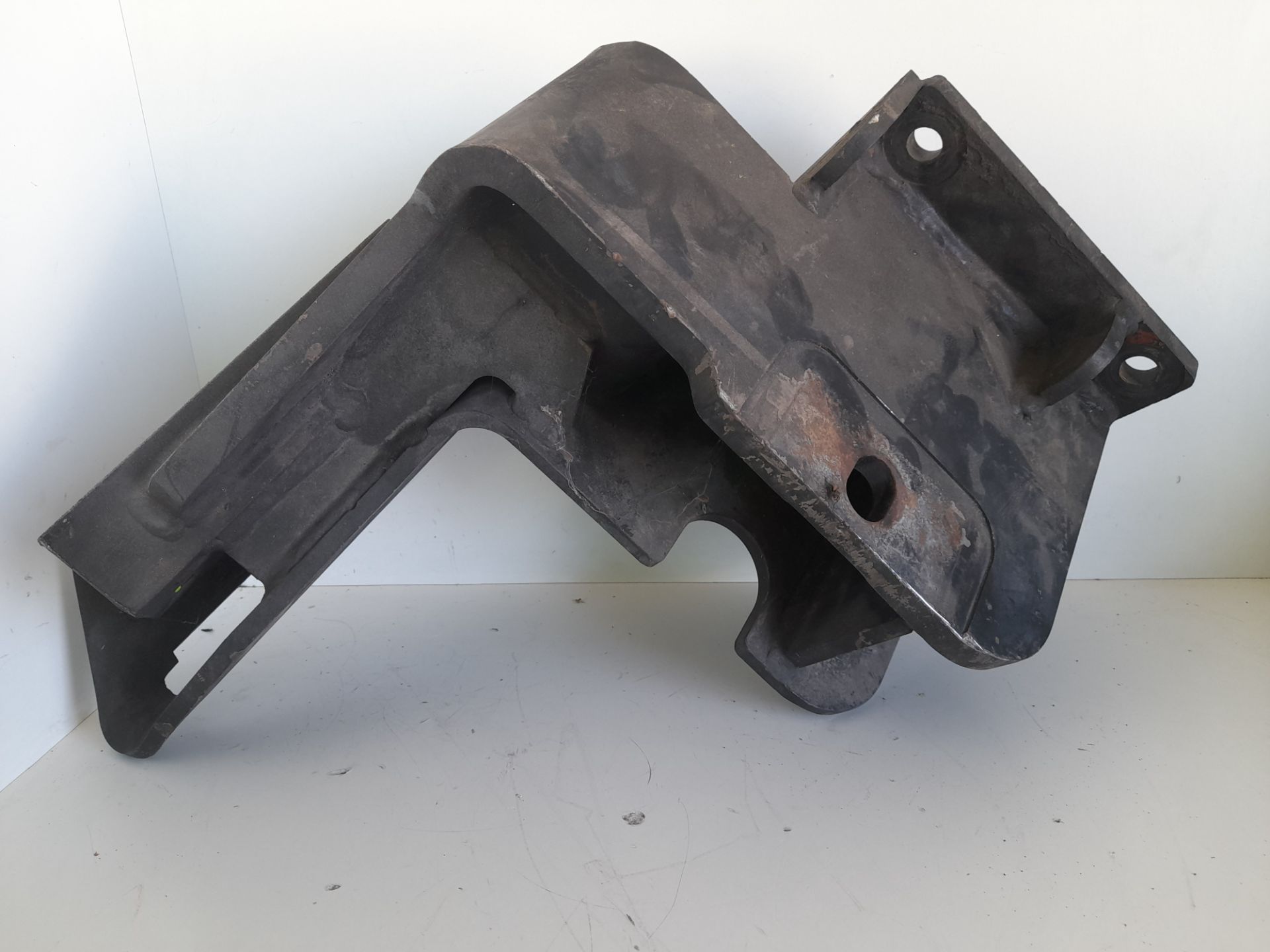 SOPORTE MERCEDES-BENZ HTAE 07 A48F20