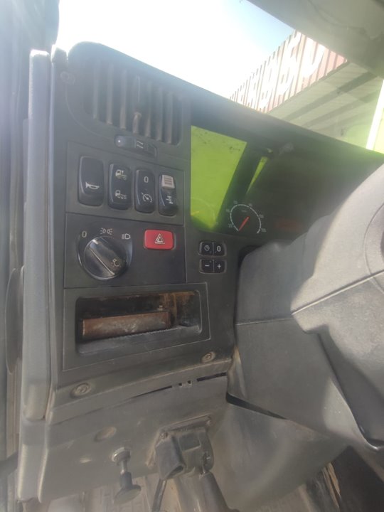 SCANIA SERIE P/G/R (C-CLASE) Fg  420  (4X2) Corto CP 13 / 14 B Motor 11,7 Ltr. - 309 kW Diesel