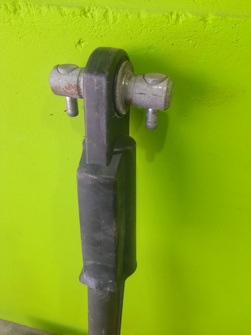 BOTELLA LEVANTAMIENTO CABINA MERCEDES-BENZ ACTROS BM 963.XXX 2-ACHSER 18XX 4x2 SZM L BigSpace
