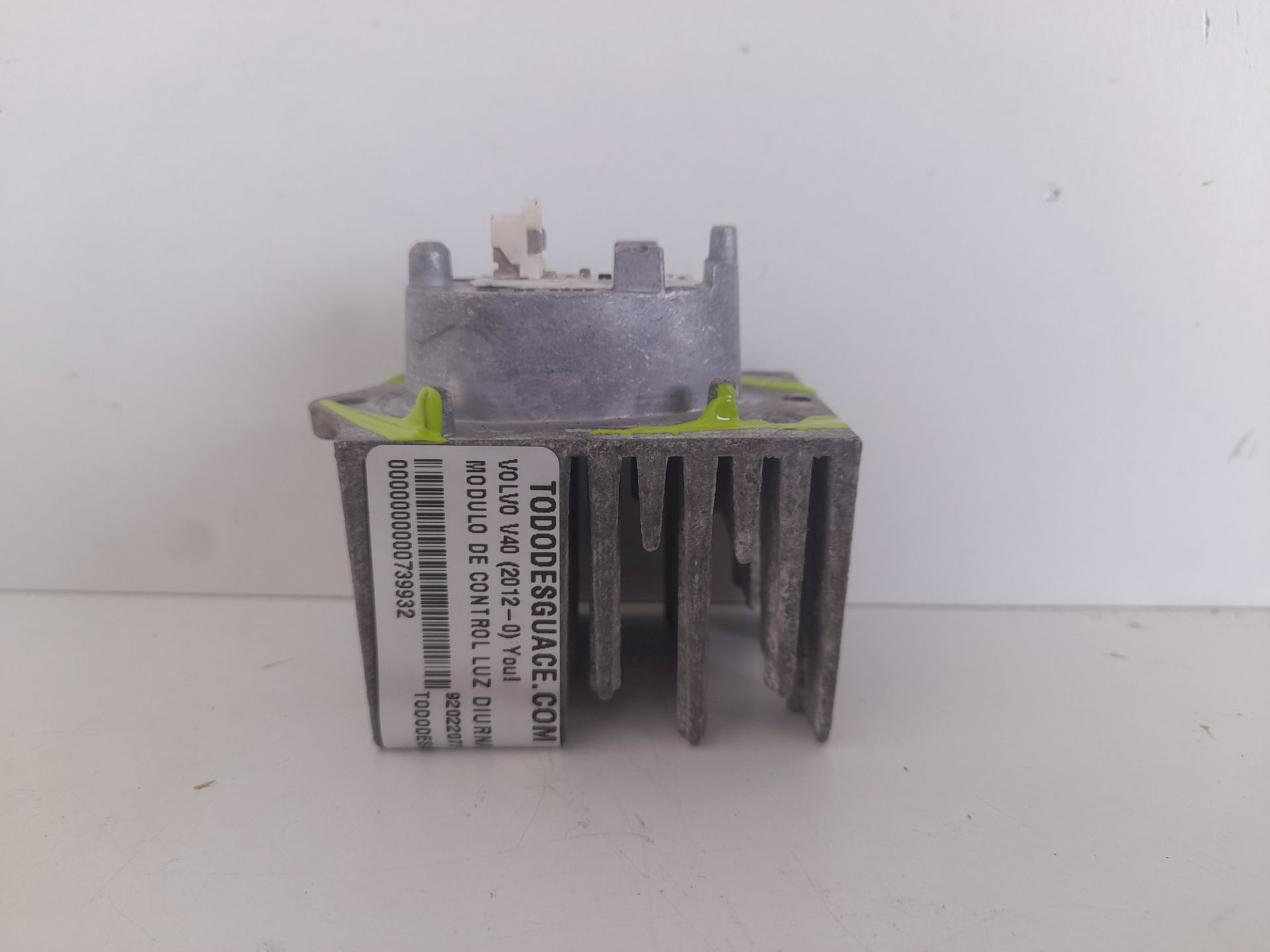 MODULO DE CONTROL LUZ DIURNA