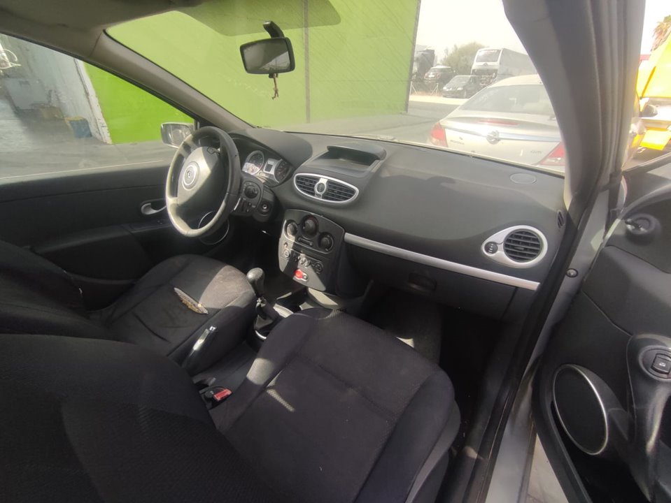 RENAULT CLIO III Authentique Motor 1,5 Ltr. - 63 kW dCi Diesel CAT