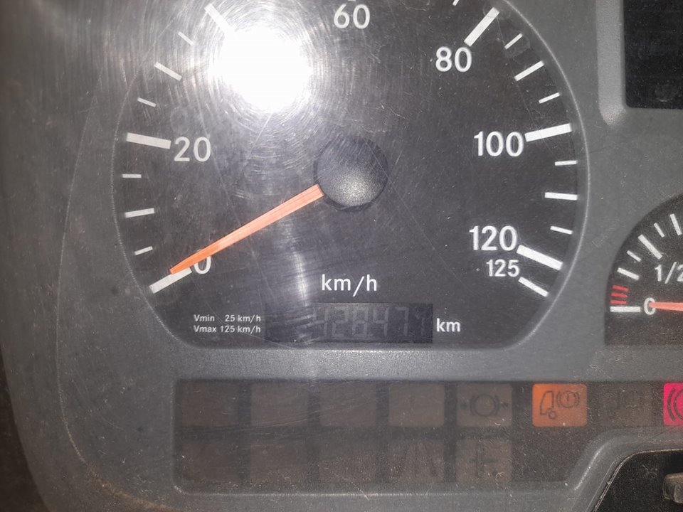 MERCEDES-BENZ AXOR 2-EJES 18 TON 2004 -> 1835  4X2   OM 457 LA L (Largo) Motor 12,0 Ltr. - 260 kW R6 Diesel (OM 457 LA)