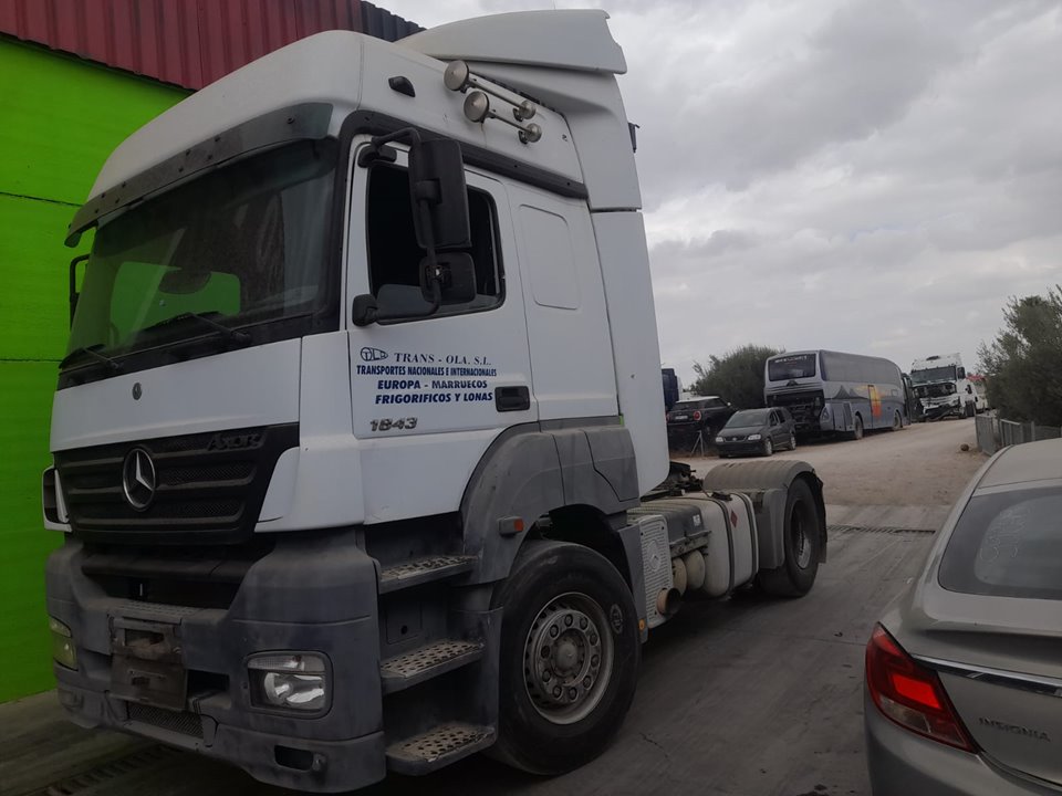 MERCEDES-BENZ AXOR 2-EJES 18 TON 2004 -> 1835  4X2   OM 457 LA L (Largo) Motor 12,0 Ltr. - 260 kW R6 Diesel (OM 457 LA)