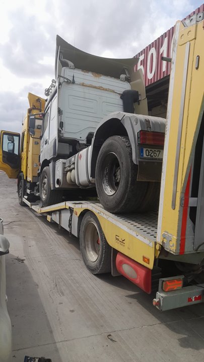 MERCEDES-BENZ AXOR 2-EJES 18 TON 2004 -> 1835  4X2   OM 457 LA L (Largo) Motor 12,0 Ltr. - 260 kW R6 Diesel (OM 457 LA)