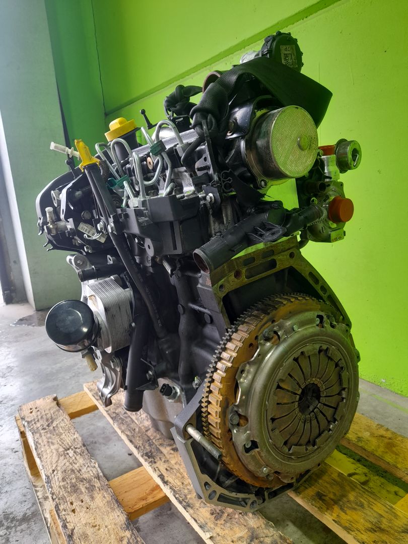 MOTOR COMPLETO RENAULT CLIO III Authentique