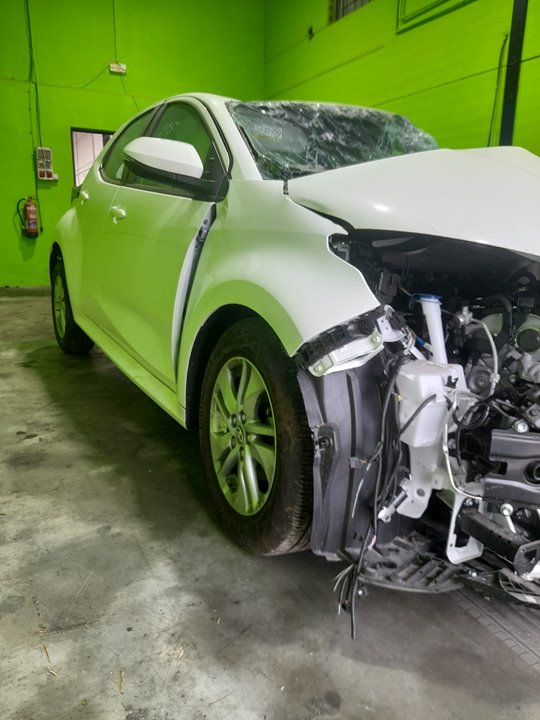 TOYOTA YARIS (XP21) S-EDITION Motor 1,5 Ltr. - 92 kW CAT