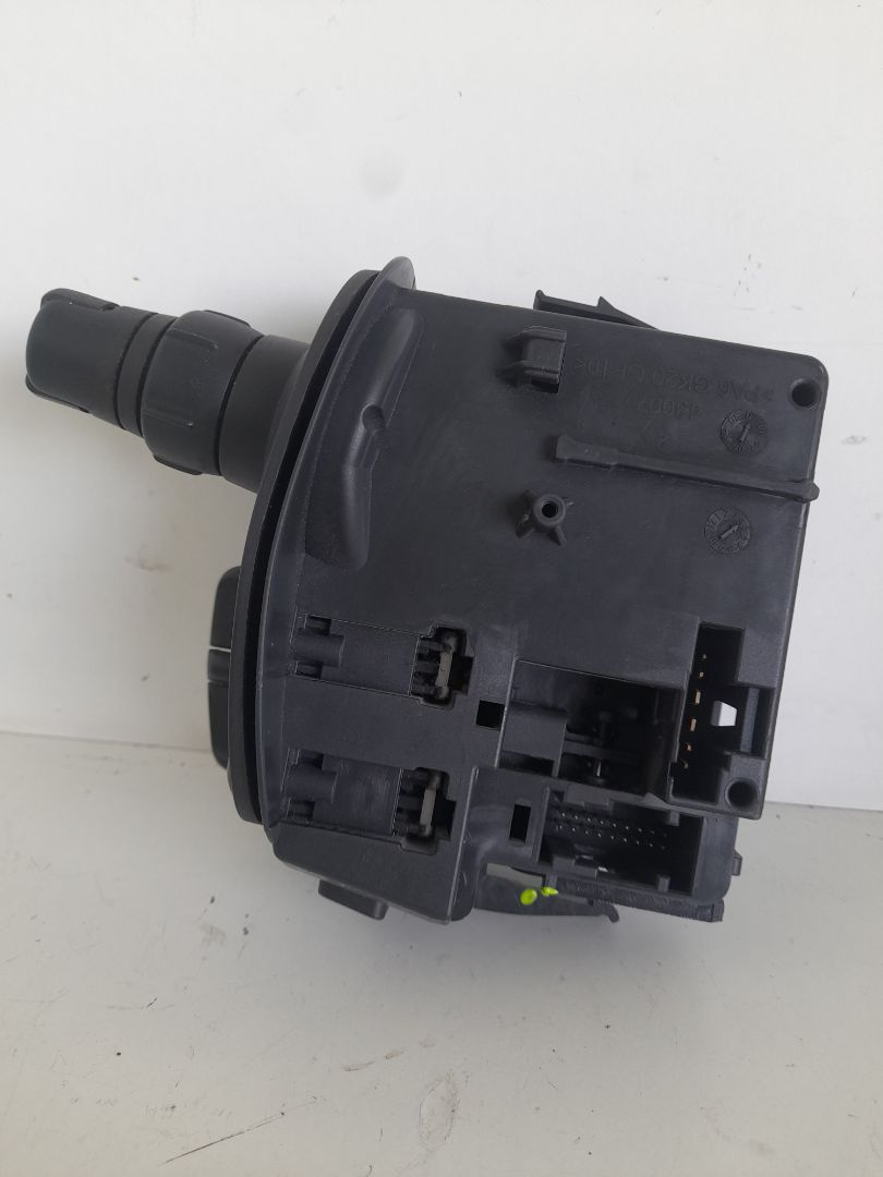 MANDO LIMPIA Y AUDIO RENAULT CLIO III Authentique