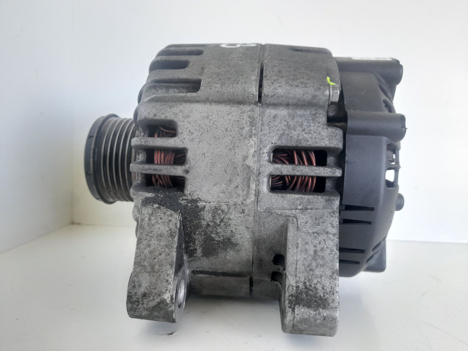 ALTERNADOR foto 3