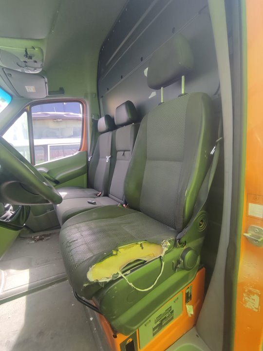 VOLKSWAGEN CRAFTER KASTEN (SY) 35 FURGÓN BL TA RWD Motor 2,0 Ltr. - 120 kW TDI