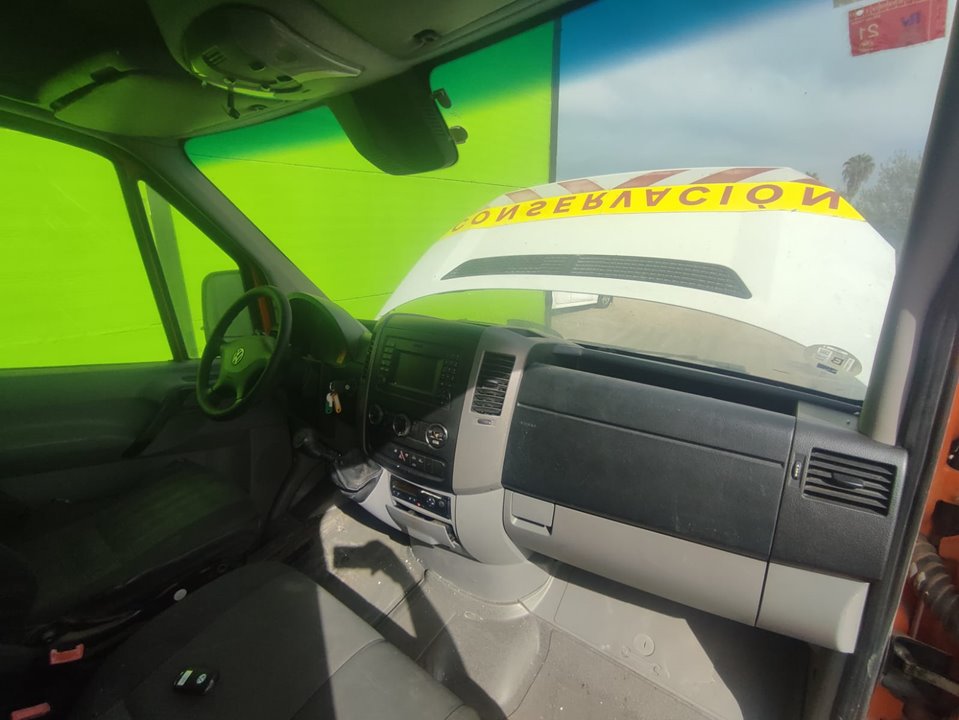 VOLKSWAGEN CRAFTER KASTEN (SY) 35 FURGÓN BL TA RWD Motor 2,0 Ltr. - 120 kW TDI