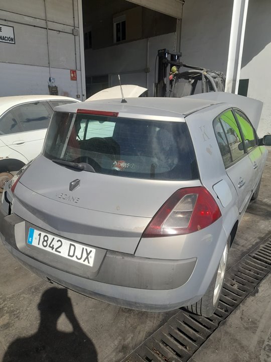 RENAULT MEGANE II BERLINA 5P * F9Q 800 foto 6