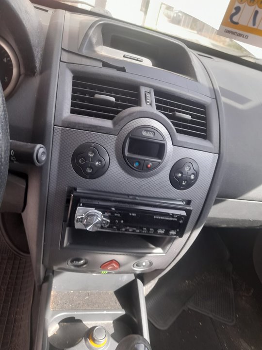 RENAULT MEGANE II BERLINA 5P * F9Q 800