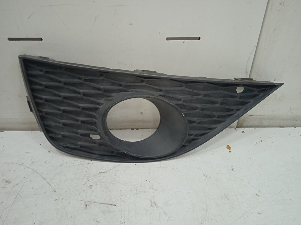 MOLDURA ANTINIEBLAS DELANTERO IZQUIERDO SEAT IBIZA (6J5) Reference