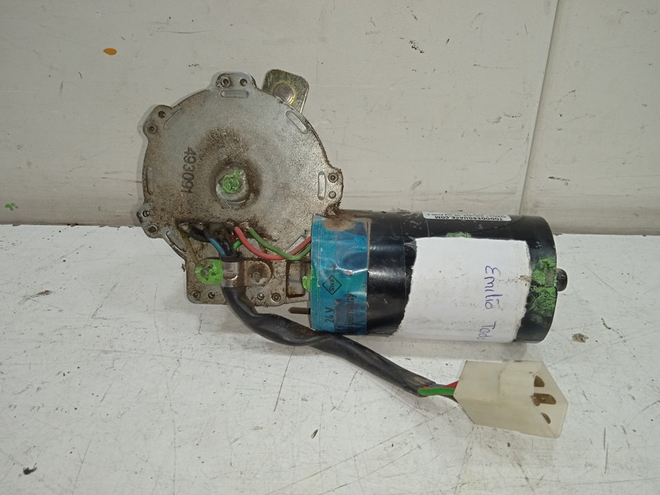 MOTOR LIMPIA DELANTERO foto 3