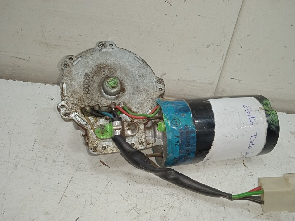 MOTOR LIMPIA DELANTERO foto 5