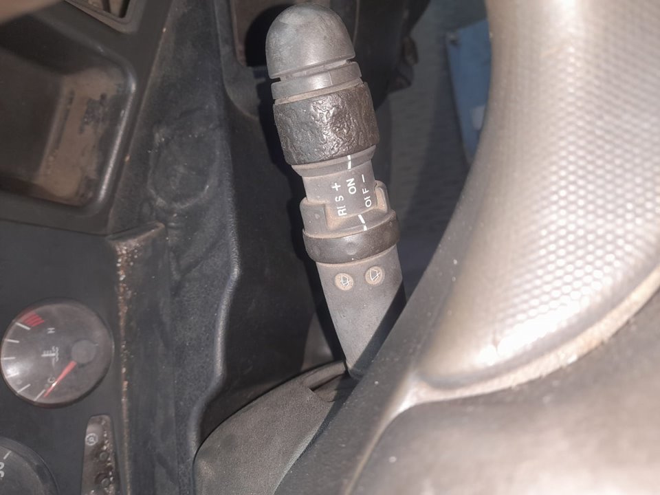 IVECO DAILY CAJA ABIERTA / VOLQUETE 29 - L 12 Caja abierta Motor 2,3 Ltr. - 85 kW Diesel CAT