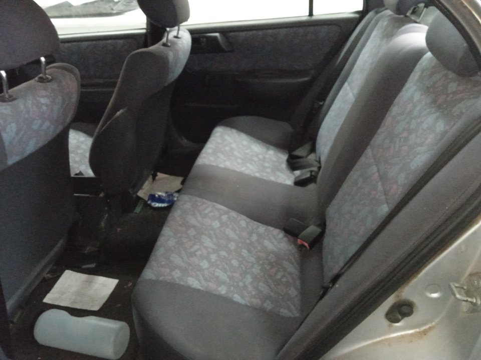 TOYOTA CARINA (T19) 1.6 Berlina Motor 1,6 Ltr. - 73 kW 16V CAT