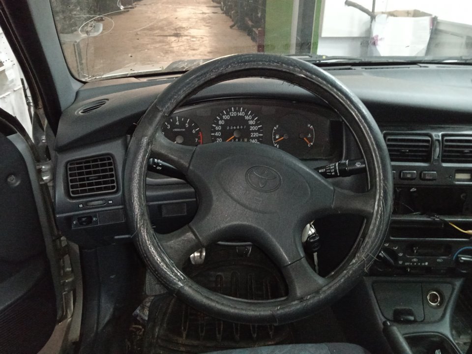 TOYOTA CARINA (T19) 1.6 Berlina Motor 1,6 Ltr. - 73 kW 16V CAT