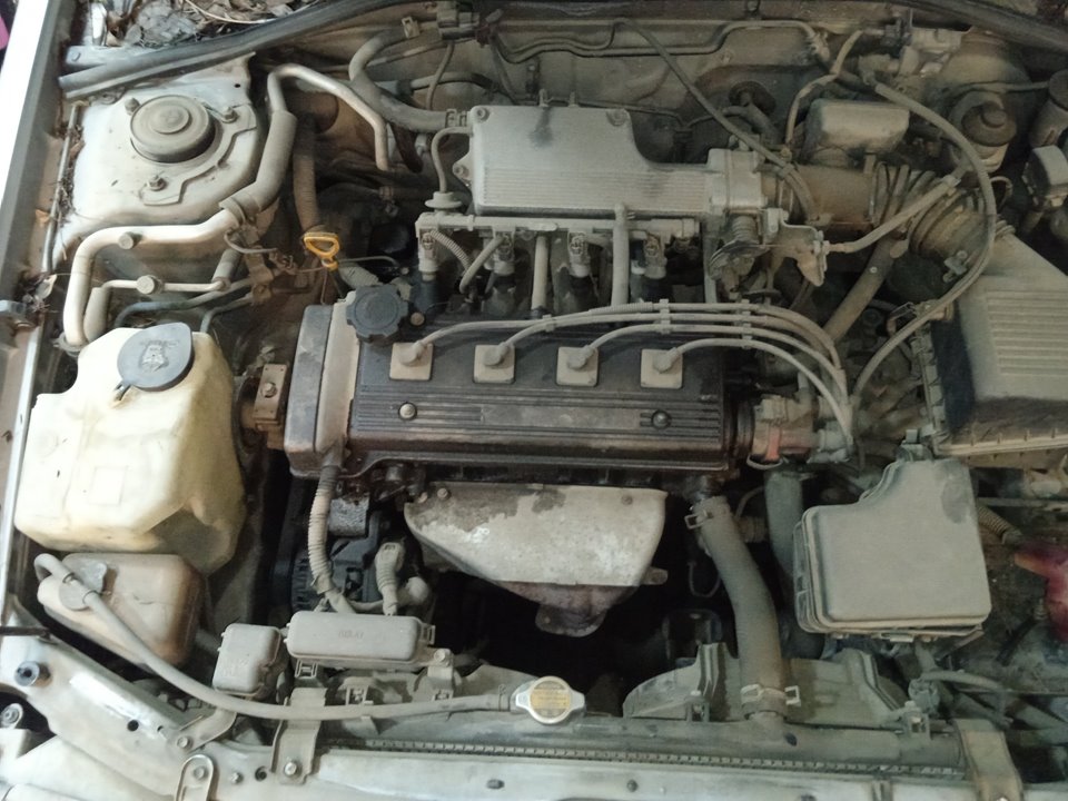TOYOTA CARINA (T19) 1.6 Berlina Motor 1,6 Ltr. - 73 kW 16V CAT