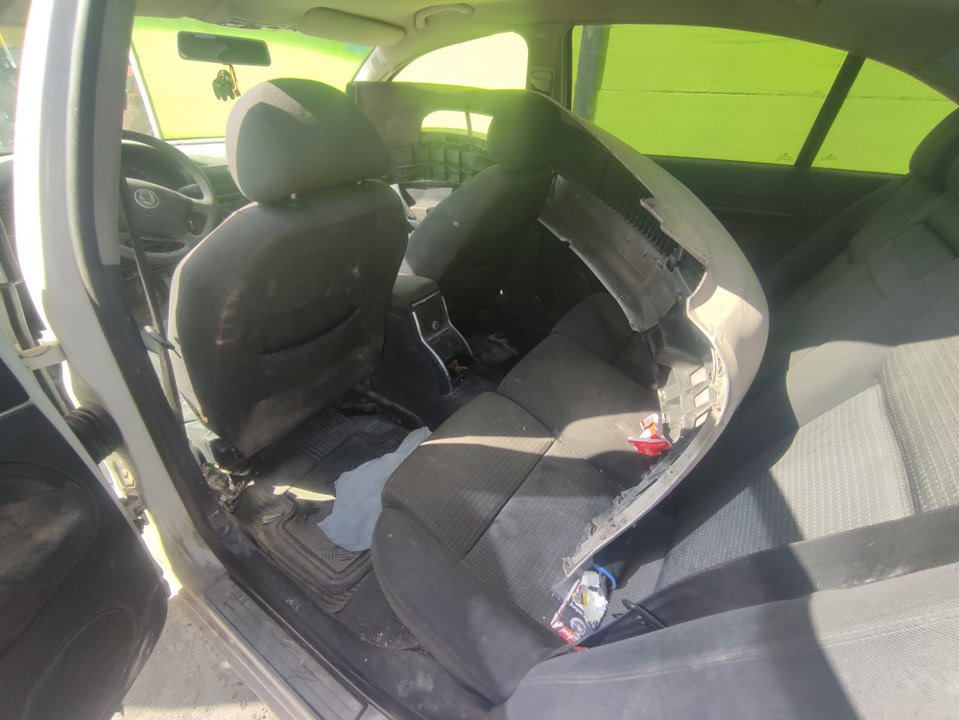 SKODA SUPERB (3U4) Classic Motor 1,9 Ltr. - 96 kW TDI