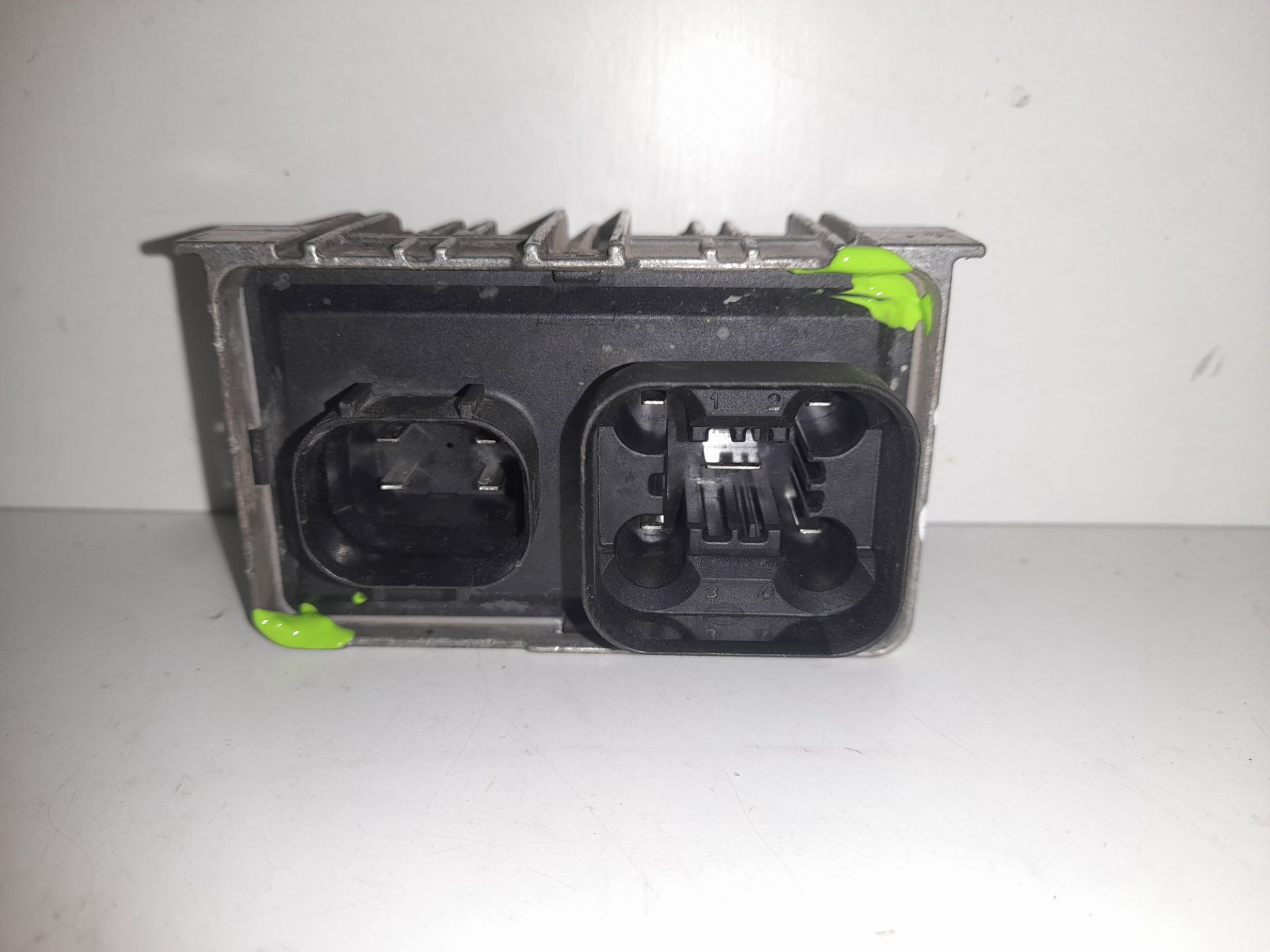CAJA PRECALENTAMIENTO OPEL CORSA D "111 Years"