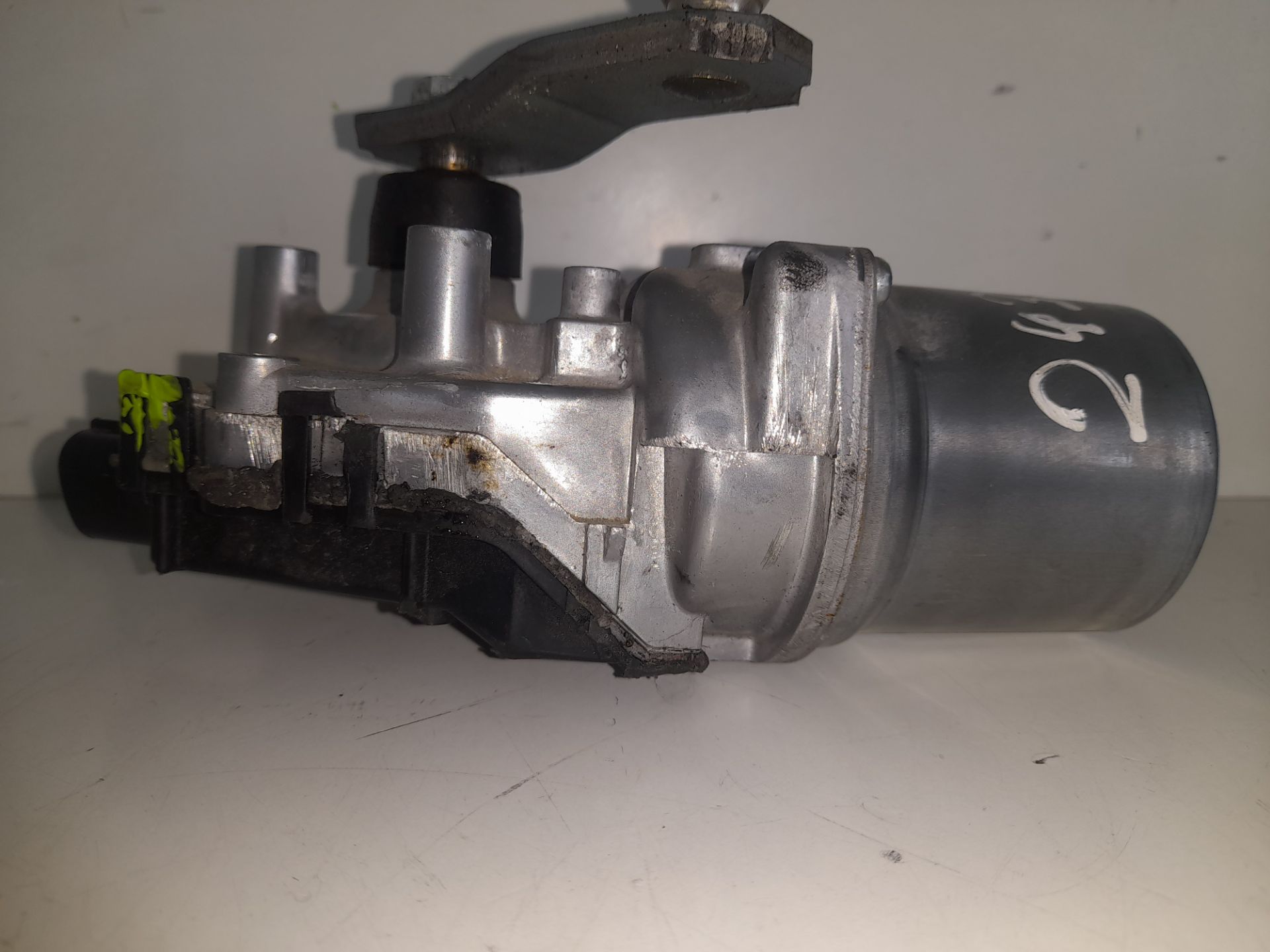 MOTOR LIMPIA DELANTERO foto 5