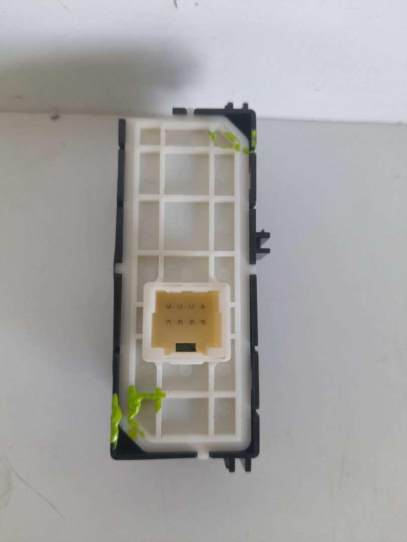 INTERRUPTOR ESP TOYOTA YARIS (XP21) S-EDITION