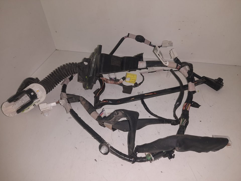INSTALACION ELECTRICA TOYOTA C-HR HYBRID ACTIVE HÍBRIDO