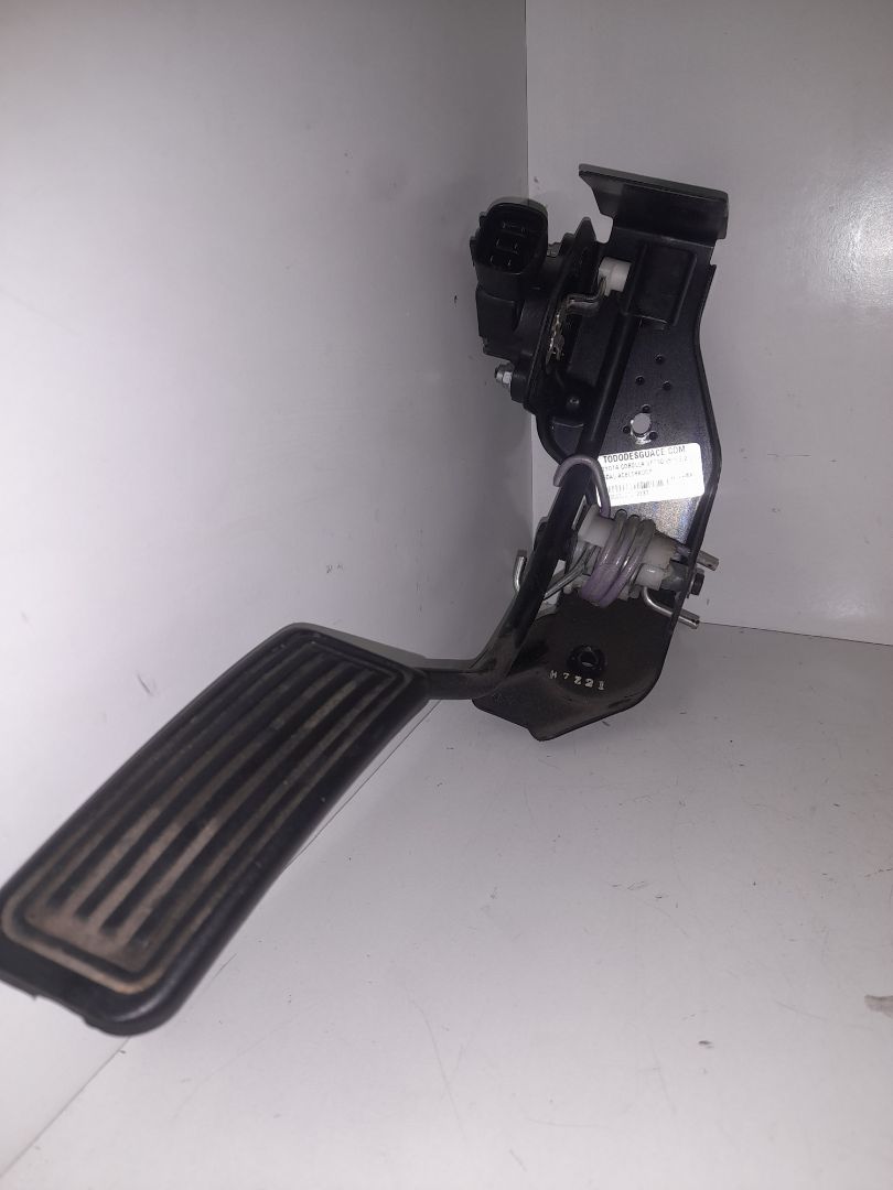 PEDAL ACELERADOR foto 2