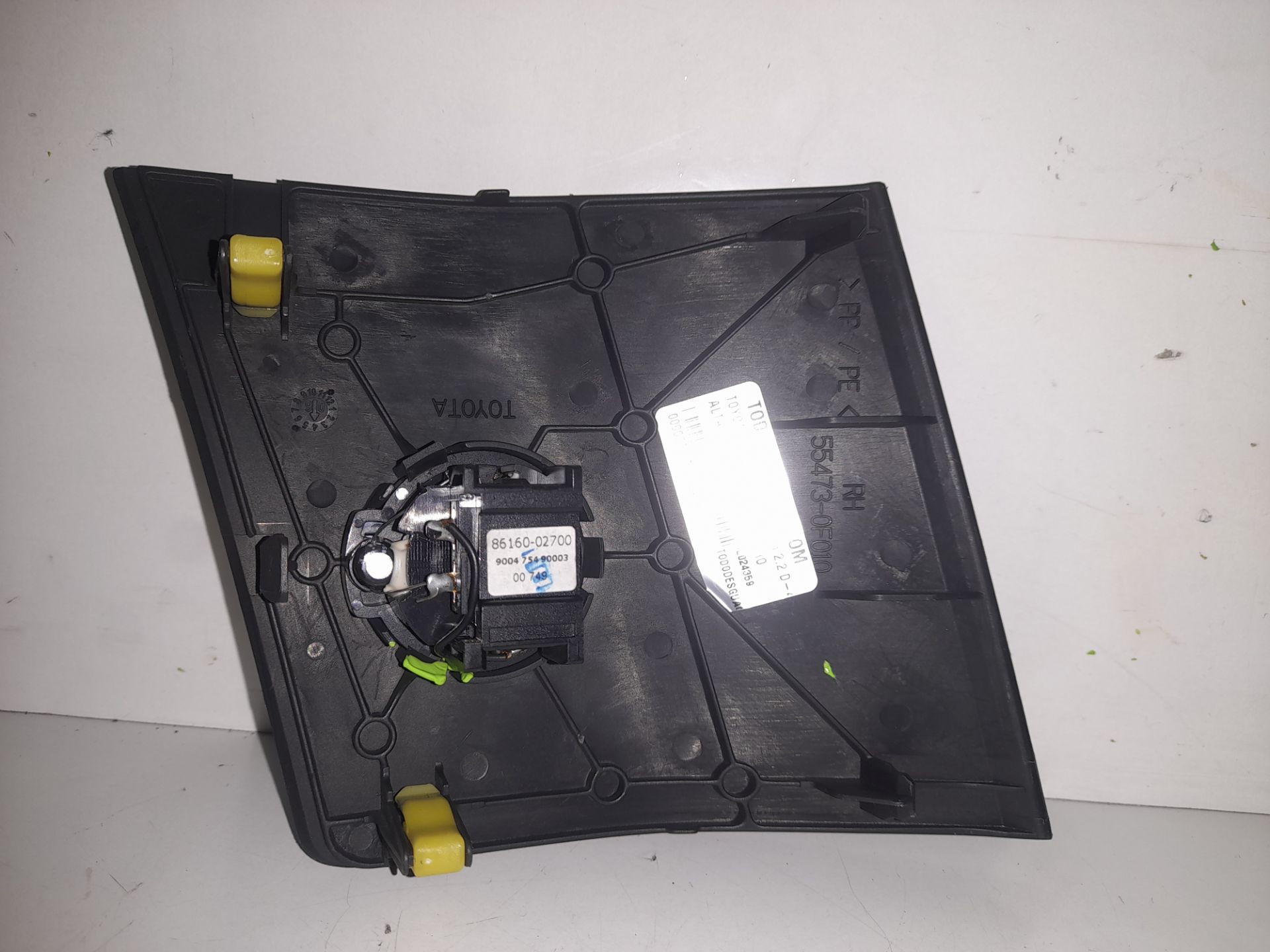ALTAVOZ DELANTERO DERECHO TOYOTA COROLLA VERSO (R1) 2.2 D-4D Luna