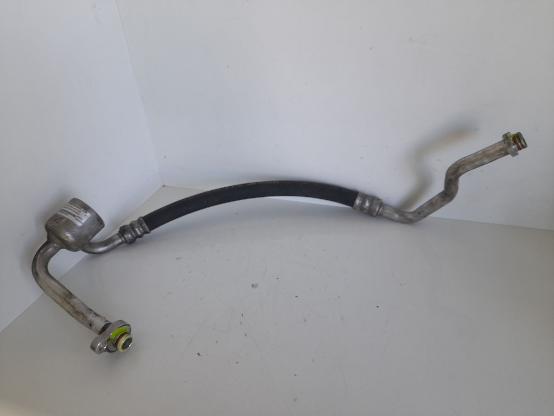 TUBO AIRE ACONDICIONADO TOYOTA YARIS Hybrid Feel!