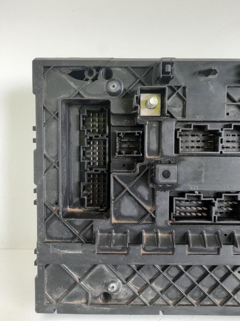 CAJA FUSIBLE SAM MERCEDES ACTROS 2/3 4 - EJES 8 - CIL. *   |   0.03 - 0.13