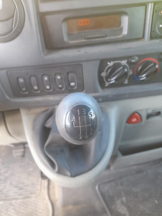 RENAULT MASCOTT Fg 160. 35/55/65 Cabina individual Motor 3,0 Ltr. - 115 kW Diesel